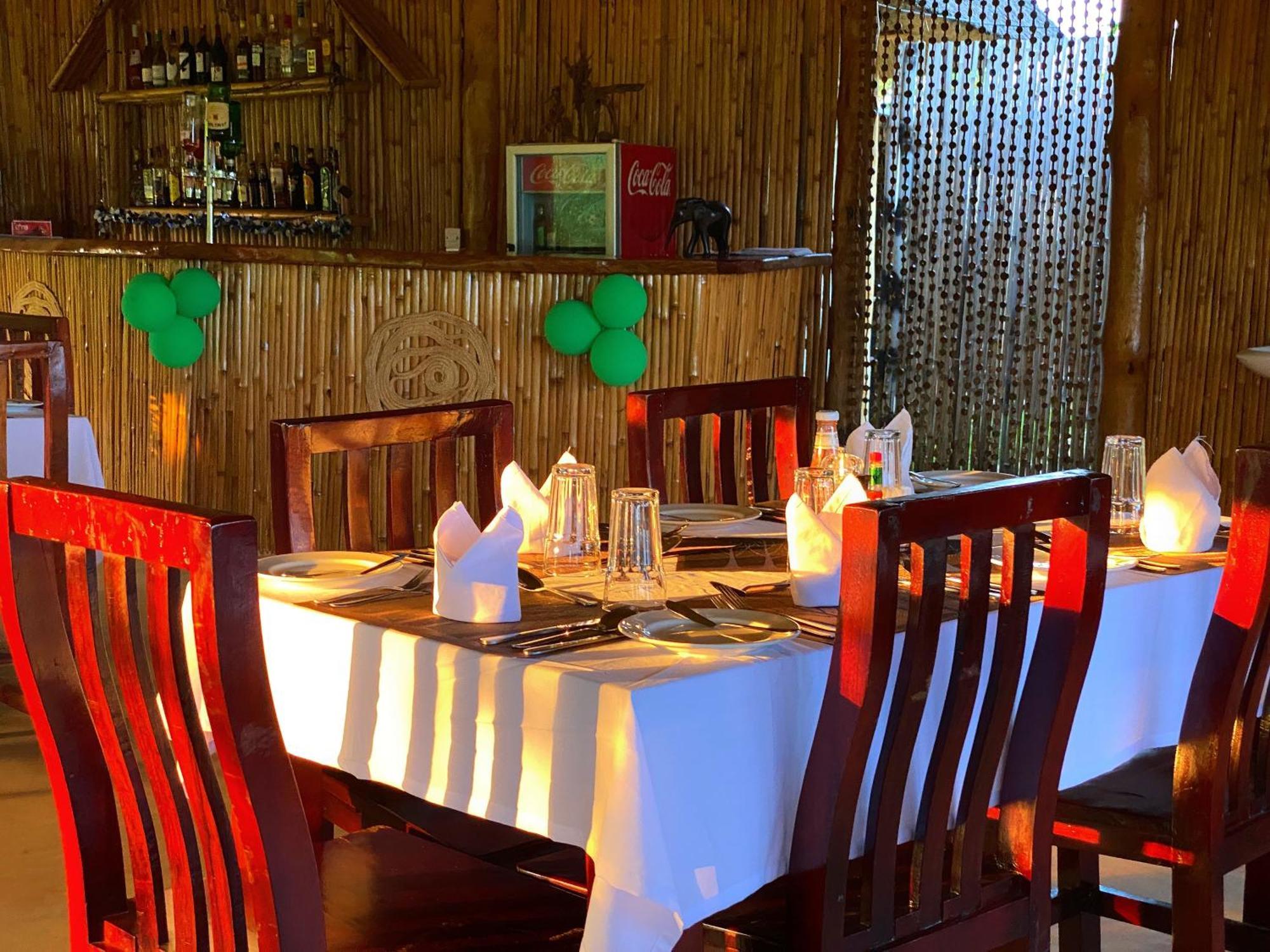 Murchison Falls Bamboo Village Paraa Εξωτερικό φωτογραφία